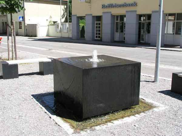 Brunnen Kunst Kainz