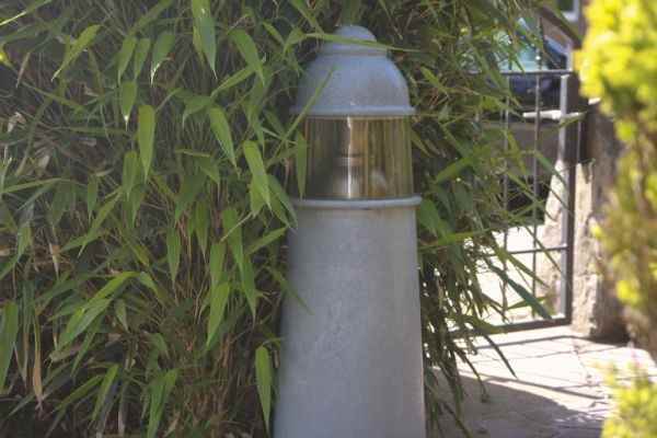 Focus Lighting Pharos Gartenpoller