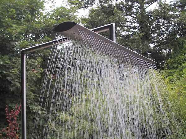Pooldusche Duschen Am Teich Im Garten Aussendusche Gartendusche