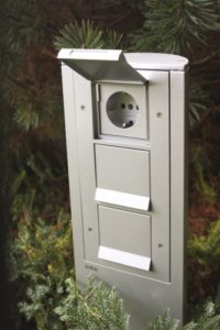 Gira Energiesäule Garten Steckdosen für den Außenbereich