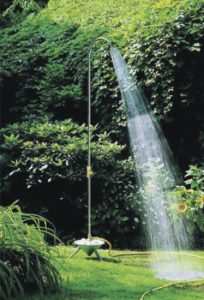 Mobile Gartendusche für draußen mit Kreiskegel aus Edelstahl