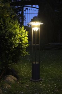 Pollerleuchte Louis Poulsen Planett, typisch Dänische Leuchte