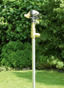 Rasensprenger ? Hochregner Edelstahl/Messing für kleine Gärt