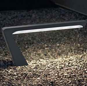 Hochwertige Außenlampen und Gartenleuchten nach Farbe sortiert