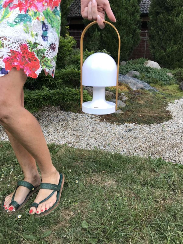Akku Tischlampe außen kabellos