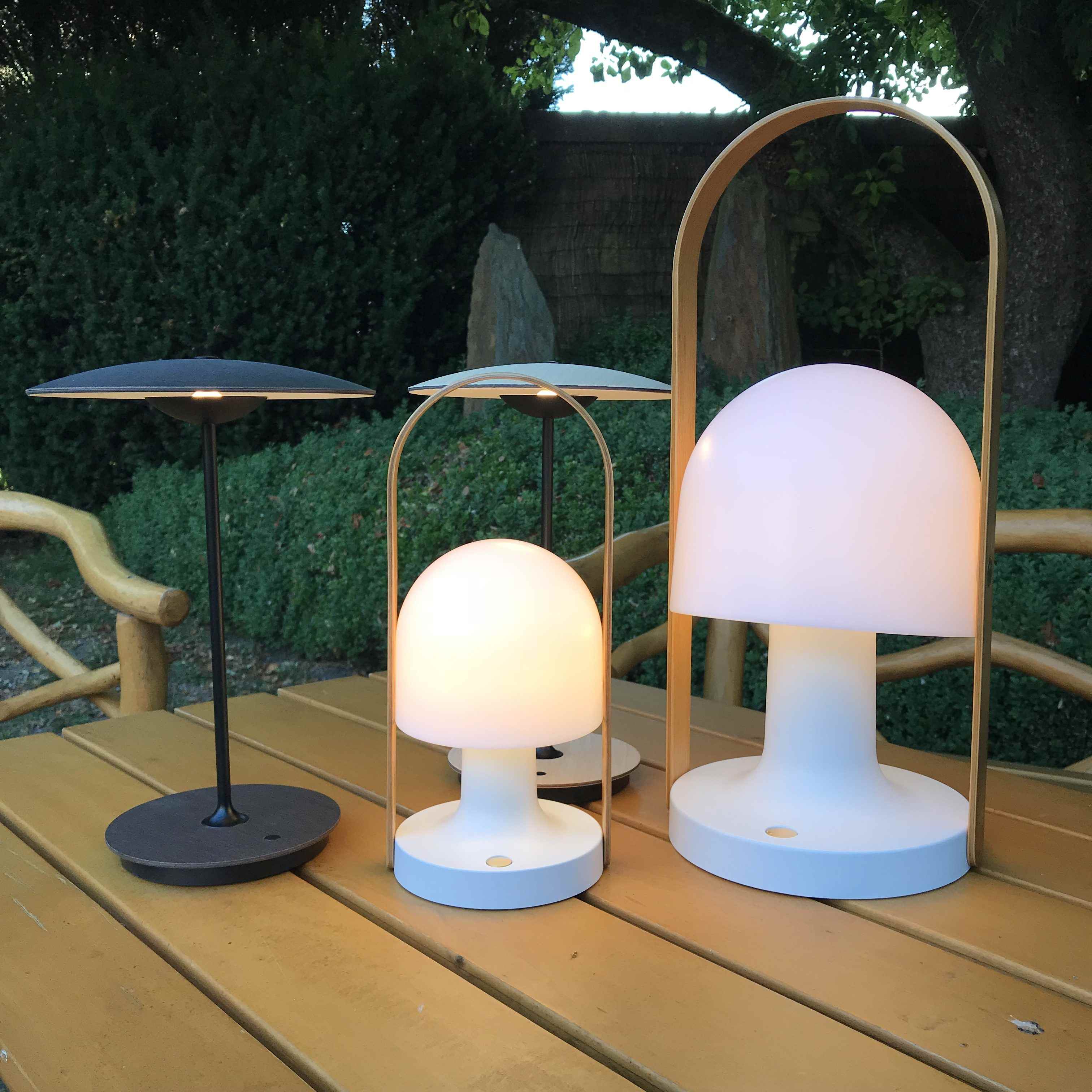 Akkuleuchten außen kabellos für Licht im Garten ohne Strom mit Akku