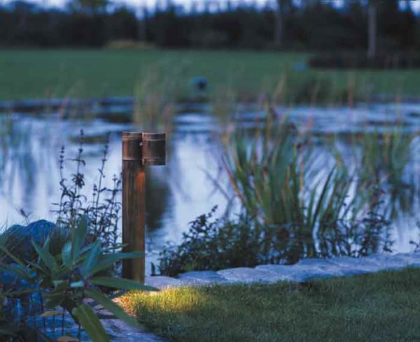 Blendfrei Messing Gartenleuchte strahlt nach unten