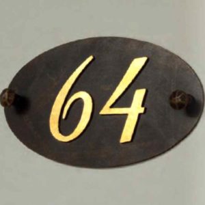 Hausnummern mit Blattgold