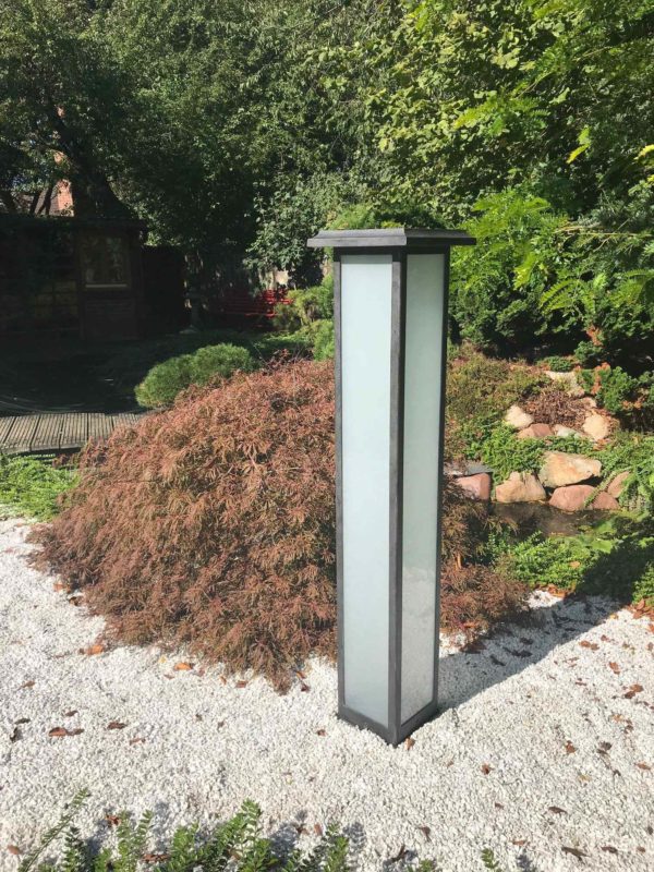 Mediterrane Gartenleuchte Lichtsäule