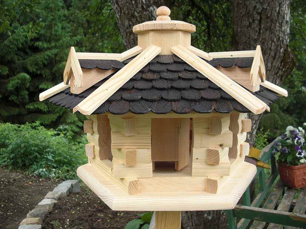 Futter Vogelhaus mit Schindeln aus hochwertigen Holz