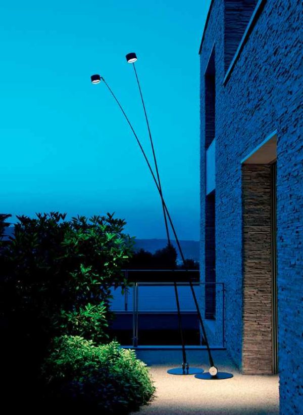 Große filigrane außen Stehlampe Anwendung