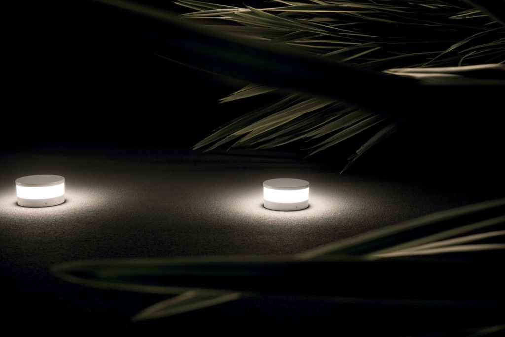 Flache Mini Pollerleuchten für professionelle Außenbeleuchtung