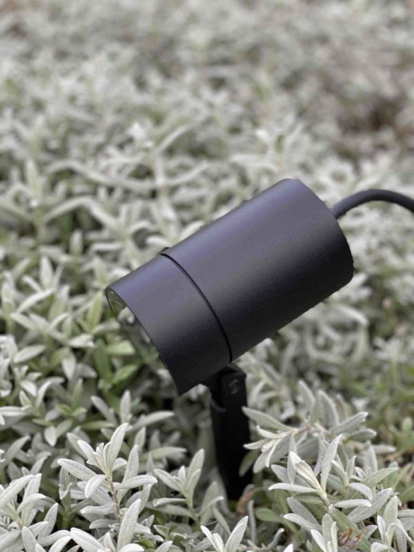 Neigbarer Gartenleuchten Strahler mit Kabel und Stecker