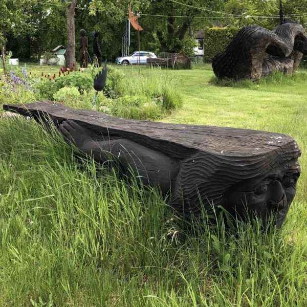 Exklusive Gartenbank Skulpturen