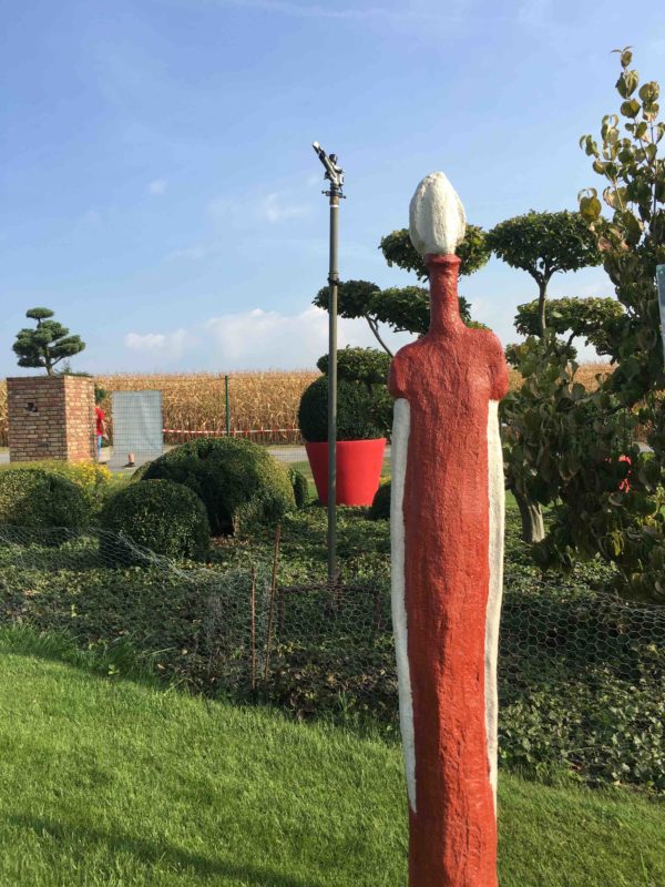 Garten Skulptur aus Beton 100cm Unikat
