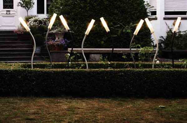 Originelle schlanke Gartenleuchten für 230V für 230V in Anwendung