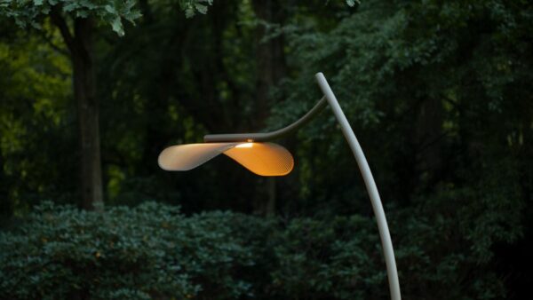Outdoor Designer Tisch Stehlampe
