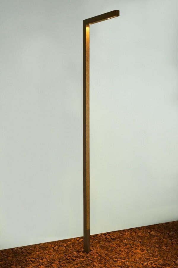 Moderne LED Außen Stehlampe im Corten Stahl finish 2