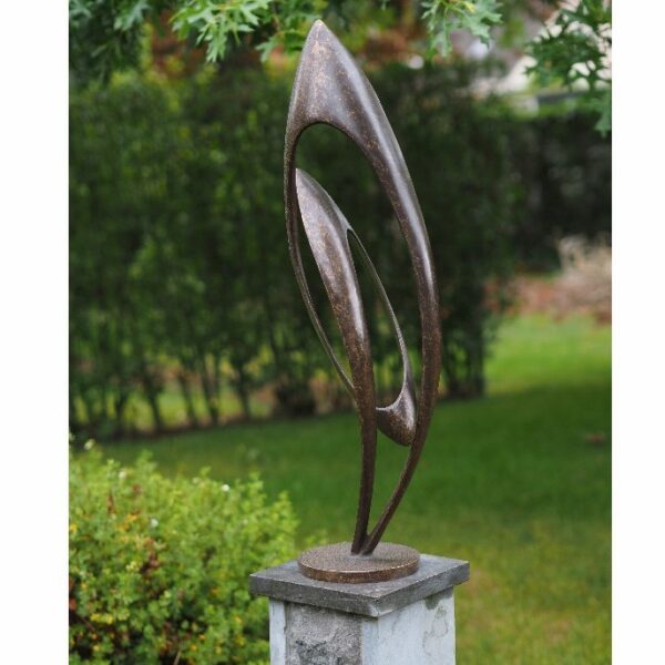 Moderne Bronze Skulptur für außen