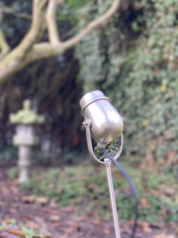 Schöner edler GU10 Nickel Gartenstrahler