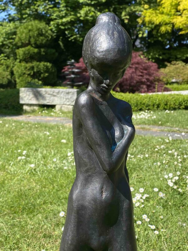 Stilvolle Frauen Gartenskulptur nackt 56cm oder auch größer