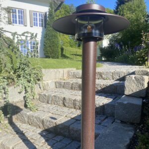 Pollerleuchte Anwendungsbeispiel im Treppenbereich