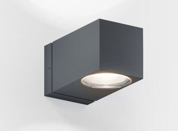 Moderne kleine schwarze Wandleuchte für außen als Downspot oder up & down spot