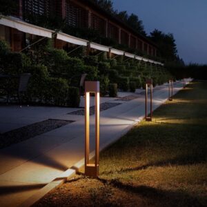 Rostbraune moderne Wegleuchten mit indirekter Beleuchtung