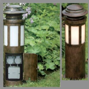 Garten Lichtpoller mit 2 Steckdosen für außen mit Tür