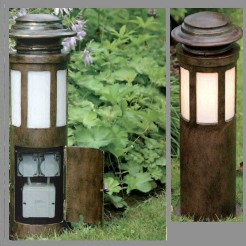 Garten Lichtpoller mit 2 Steckdosen für außen mit Tür