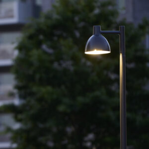 Architektonische Design LED Mastleuchte mit elliptischem Schirm