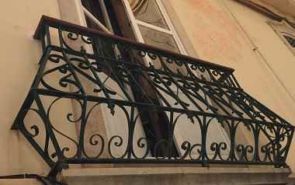 Französischer Balkon geschmiedet